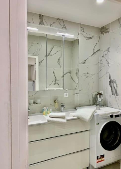 Gold Europole-Gare Apartment Гренобъл Екстериор снимка