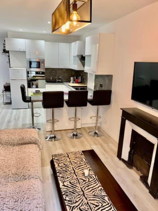 Gold Europole-Gare Apartment Гренобъл Екстериор снимка
